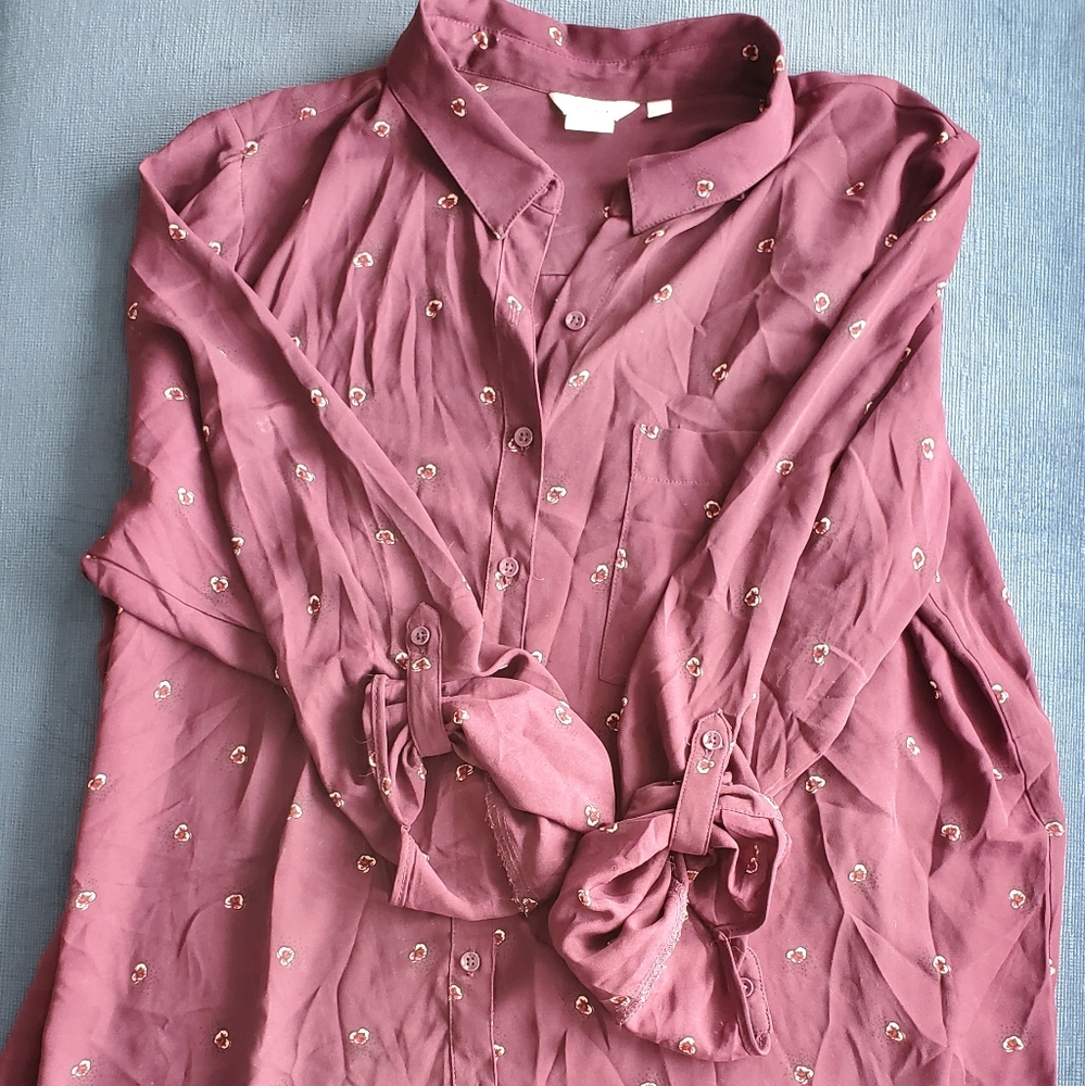 L/S burgundy blouse with small flower pattern